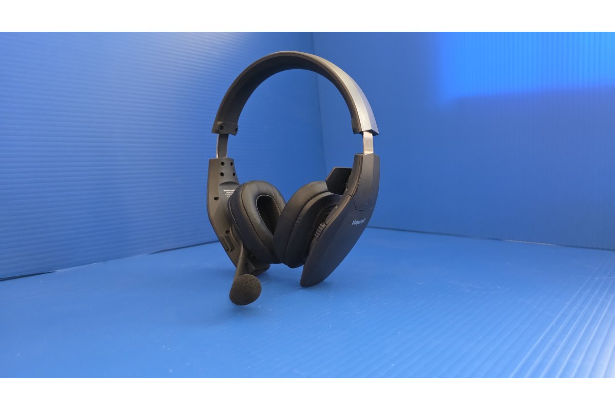 Blue Parrot Pro Bluetooth Headset