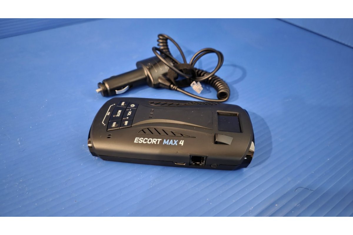 Radar Dectoror by Escort - 2024 model