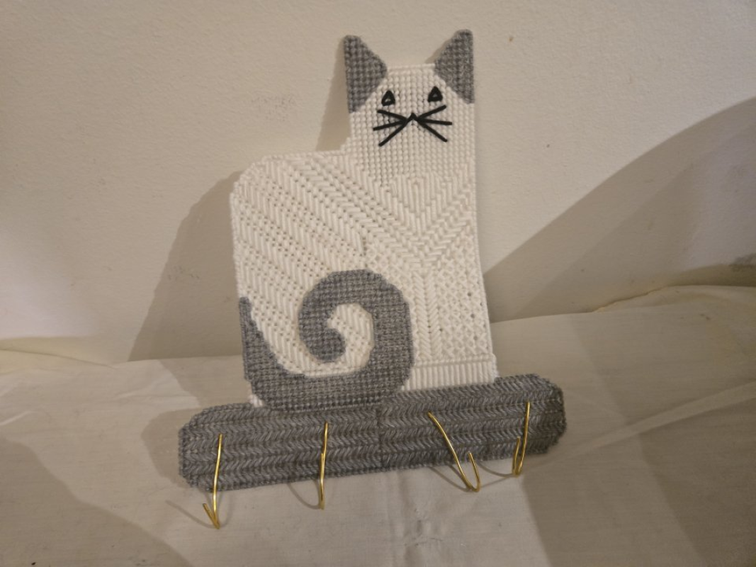 Cat key holder