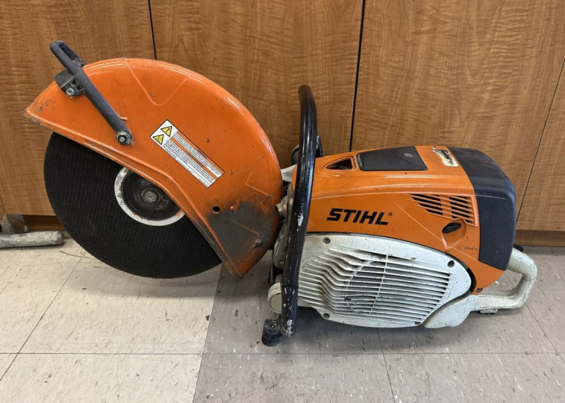 STIHL TS 800 Cutquik Cut-off Saw with 16" Wheel