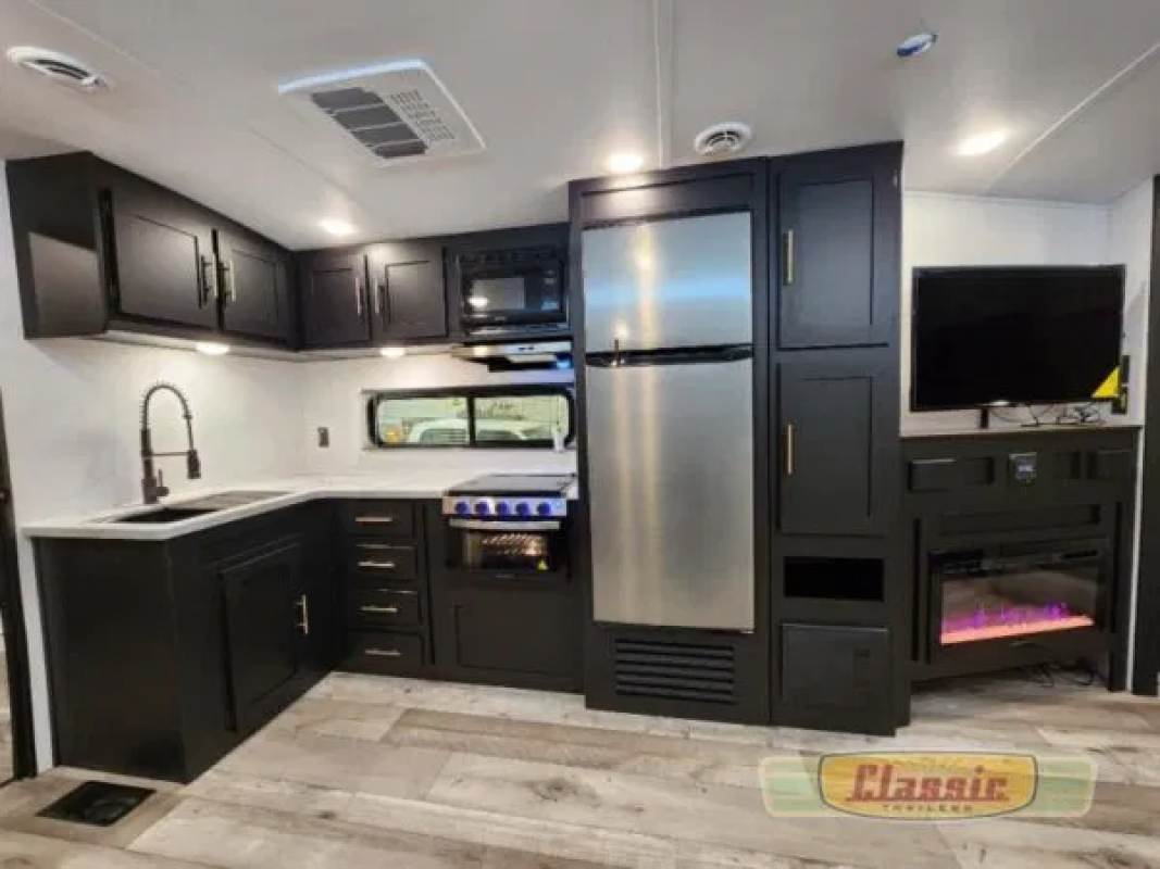 2023 Keystone RV Springdale 285TL
